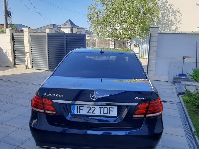 Mercedes-Benz E 250