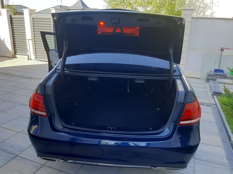Mercedes-Benz E 250