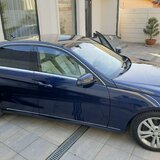 Mercedes-Benz E 250